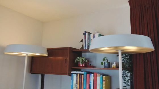 Image 1 of Lámparas de pie Belux Koi Naoto Fukasawa, diseño blanco mate regulable