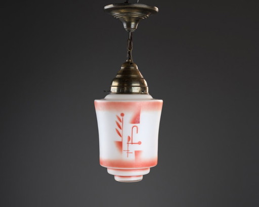 Originele Art Deco hanglamp met geometrische decoratie – jaren 30, opaalglas in rood en wit | gerestaureerd
