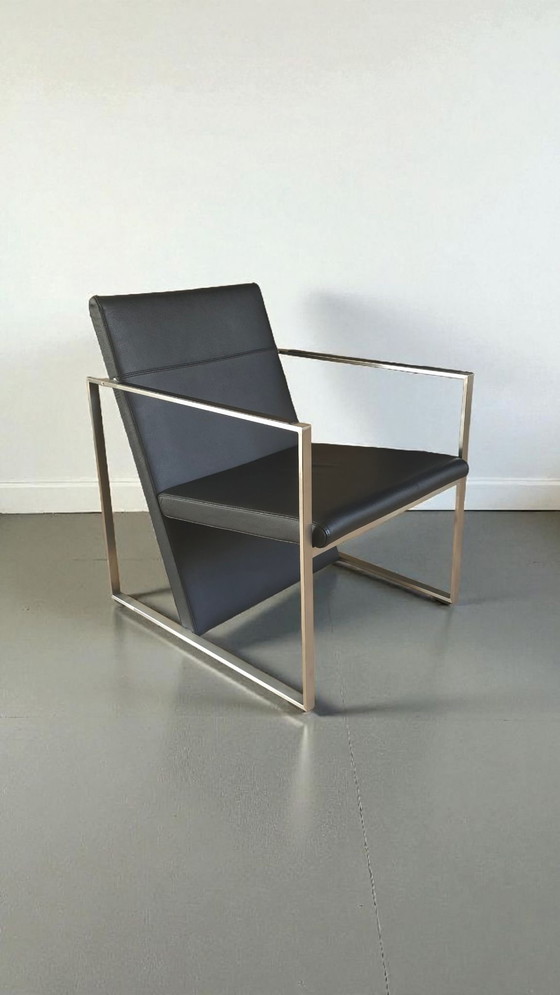 Image 1 of Arco Spine Black