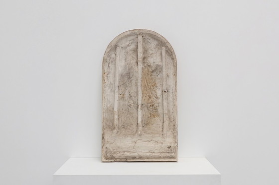 Image 1 of Bajorrelieve en estuco de Virgen con niño de Antonio Rossellino, Italia ca. 1880