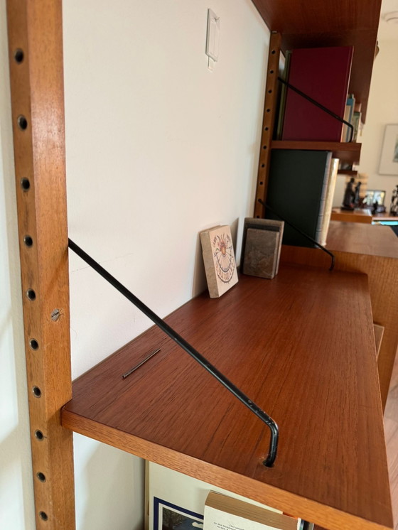 Image 1 of Vintage wandsysteem (Poul Cadovius Royal System?)