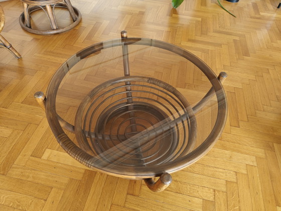 Set Rattan Mid-Century | Sedia, Sedia Girevole & Tavolo in Vetro Fumè – Set da salotto, Glass (photo 4 of 15)