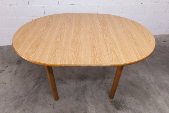 Image 1 of Danish modernist set: convertible round table (114/154cm) + 4 matching chairs, 1980