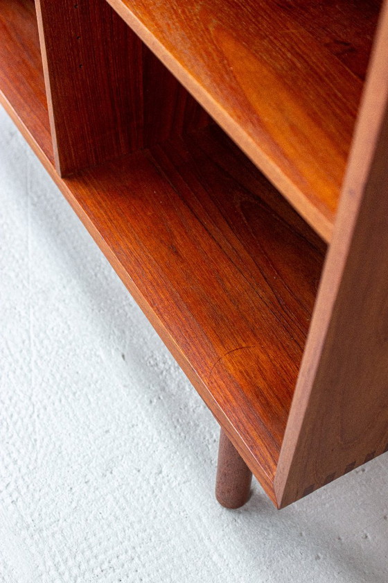 Bibliothèque, commode et buffet Peter Hvidt, style vintage, en teck massif – Wood (photo 3 of 21)