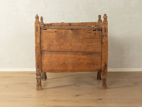 Antieke bruidskist uit de Swat-vallei – Opbergkast, Iron, Wood (photo 2 of 9)