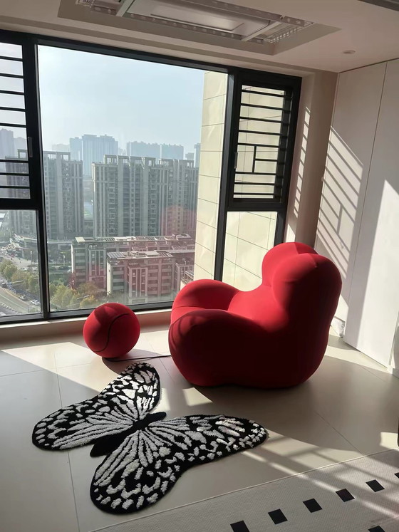 Image 1 of "UP5" Fauteuil & Voetenbank - Iconisch Design
Gaetano Pesce - Con Edition