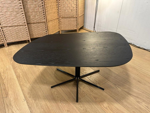 NEW CONDITION Minotti Ray Coffee Table