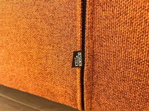 NOUVEAU Modèle en stock Canapé 4 places Bloq Orange – Design on Stock, 3 5 zitsbanken, Other (photo 2 of 9)