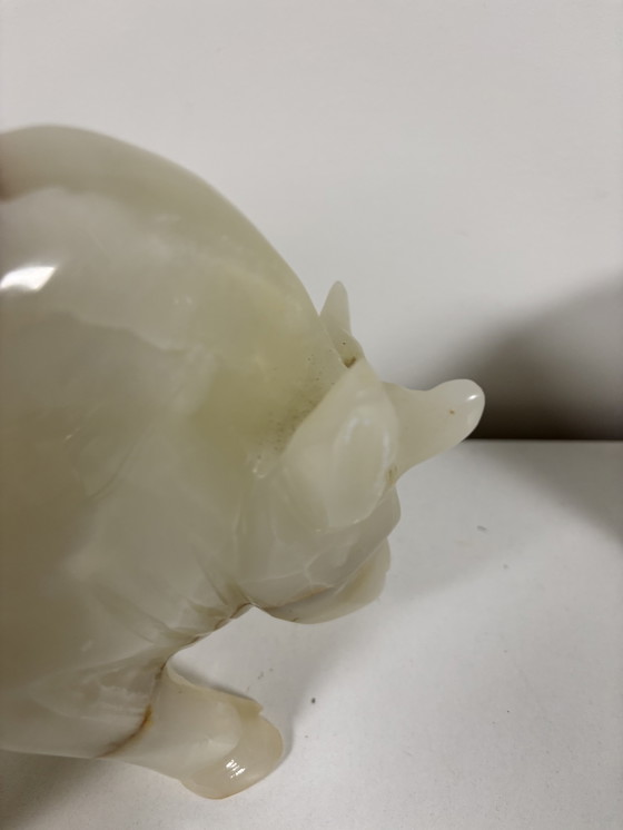 Image 1 of handgeslepen onyx beeldhouwwerk Stier