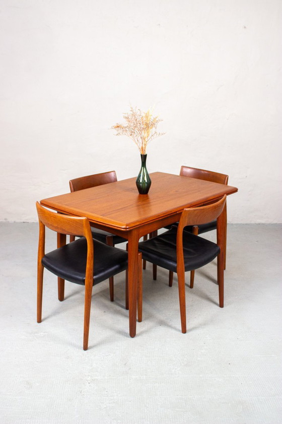 Danish Mid-Century Dining table in Teak by Svend Åge Madsen, 1960s, Mid Century Modern (photo 6 of 17)