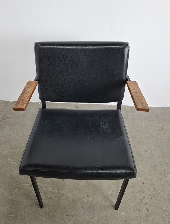 Image 1 of Mid century fauteuil Spectrum teakhouten armleggers 