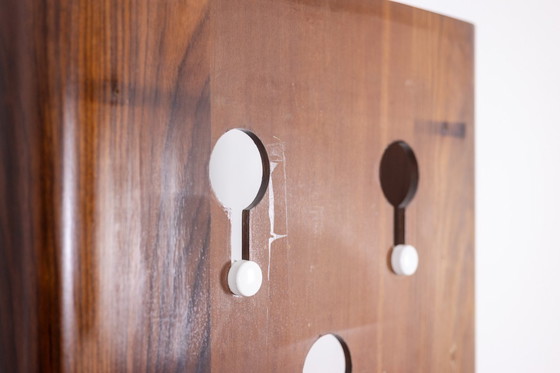 Image 1 of Carlo di Carli. Garderobenständer aus Palisanderfurnier. 1960er Jahre.