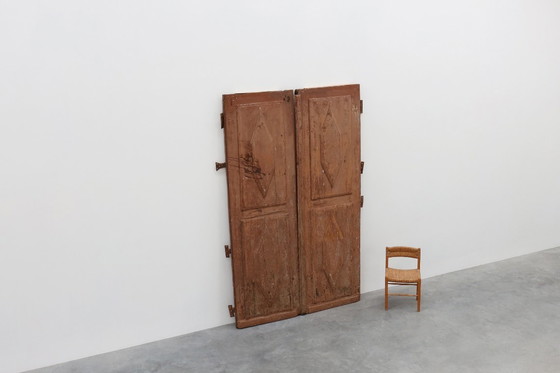 Image 1 of Grote 17e-eeuwse kloosterdeuren in terracotta gelakt eikenhout, Portugal