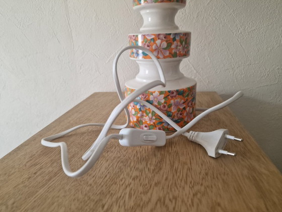 Image 1 of Vintage oranje bloemenlamp