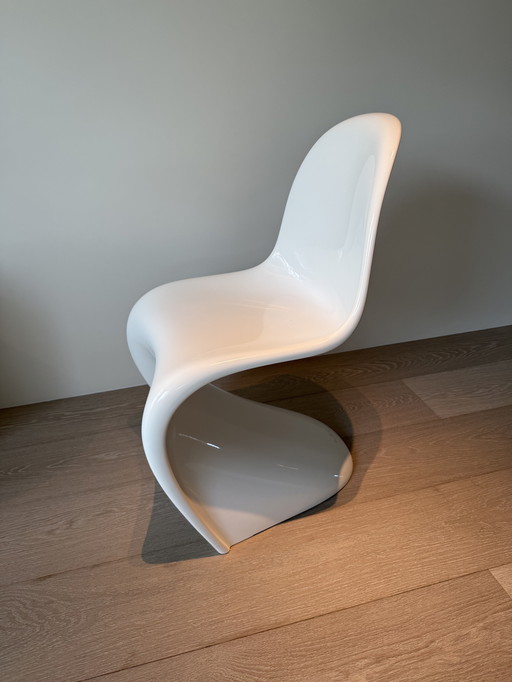 Vitra Panton Chair Classic, glänzend weiß