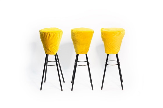 Image 1 of Vintage stool with chrome frame & mustard yellow velvet cover (upcycling)