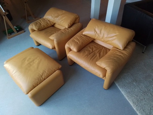 MARALUNGA SET 2 POLTRONE + POGGIAPIEDI – Cassina, hockers en poefs, Wood, Leather