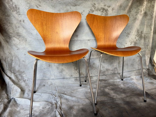 Arne Jacobsen Vlinderstoeltjes Fritz Hansen