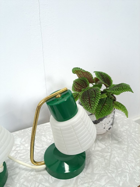 Image 1 of Mid Century set of 2 groene kunststof lamp, nachtlamp, tafellamp