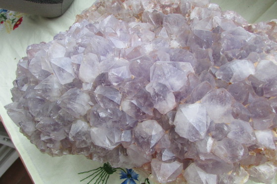 Image 1 of Grande geode del Madagascar, ametista 8,5 kg