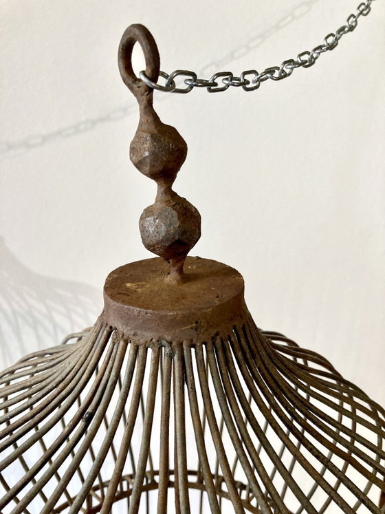 Image 1 of Jaula para pájaros antigua decorativa de hierro forjado