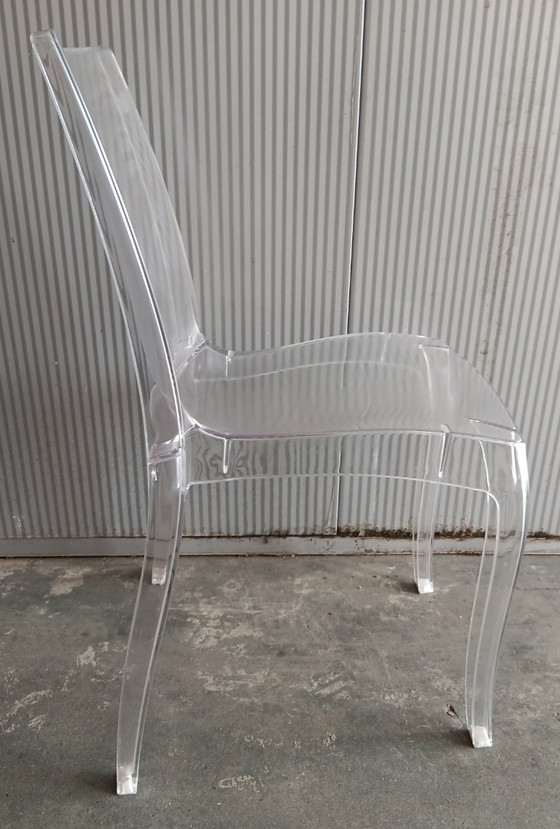 Image 1 of Set mit 3 transparenten Polycarbonat-Stühlen
