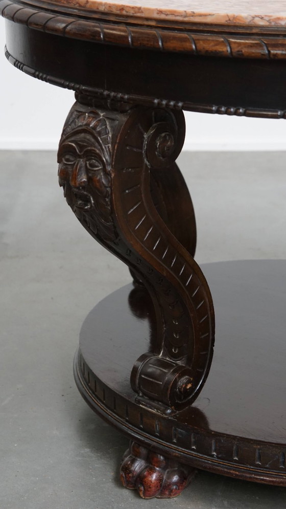 Image 1 of Antiker französischer Beistelltisch aus den frühen 1900er Jahren mit einer Marmorplatte