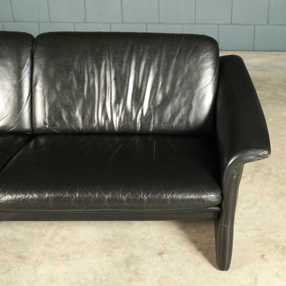 Canapé vintage en cuir noir – années 1970 – Canapés 3 places, Leather (photo 11 of 12)