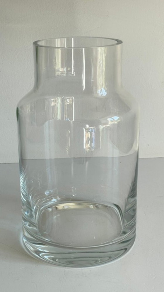Jarrón de Diseño de Cristal Contemporáneo – Jarrones, Glass (photo 2 of 20)