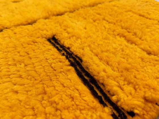 Image 1 of Tapis marocain traditionnel en laine 250cmx150cm