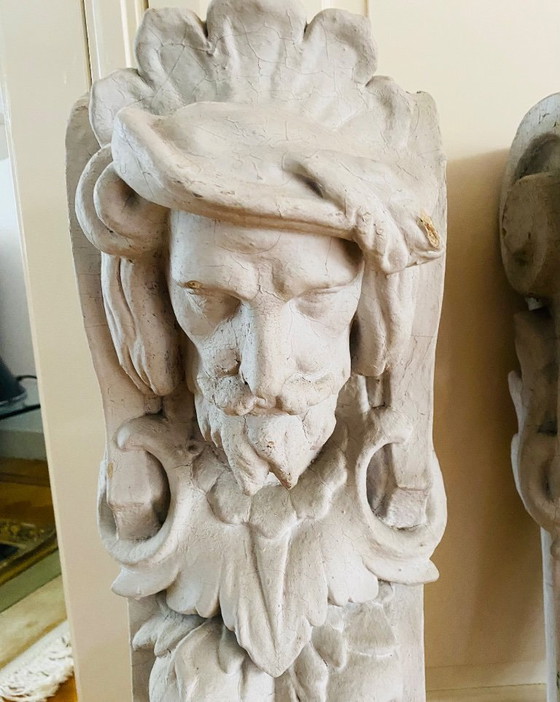 Image 1 of 2 Gable consoles