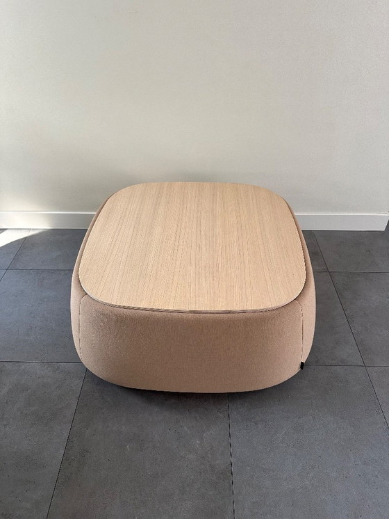 Image 1 of Tavolino Montis con rivestimento Kvadrat