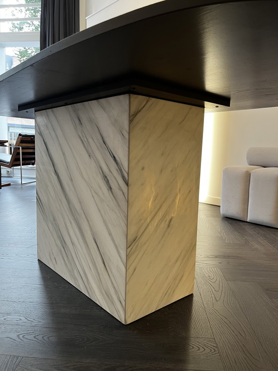 Image 1 of Dining table