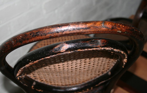 Image 1 of 2 seggioloni/sedute per allattamento in stile Thonet