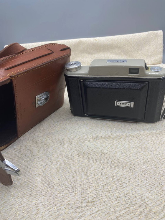 Kodak A Modèle 11, opvouwbare balgcamera met originele leren etui – Decoratieve objecten, Leather, Chrome (photo 4 of 4)