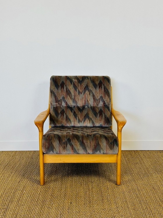 Image 1 of Vintage fauteuil van beukenhout met geometrische stof, 1970