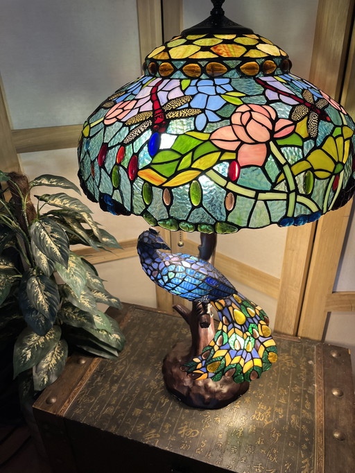 Lampe de style Tiffany en forme de paon