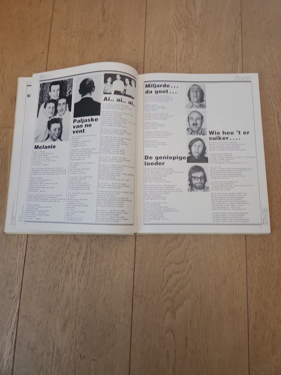 Image 1 of A unique piece of Antwerp music history!

Offered at auction: the iconic and highly sought-after collector's book