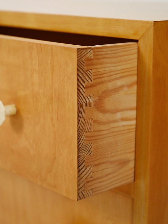 Image 1 of Scandinavische ladekast van iepenhout