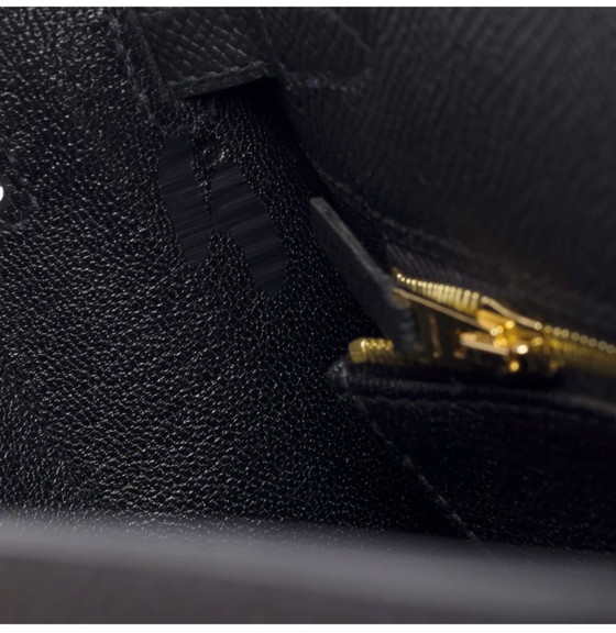 Image 1 of Sac HERMES Kelly 25 en Cuir Noir - 103510