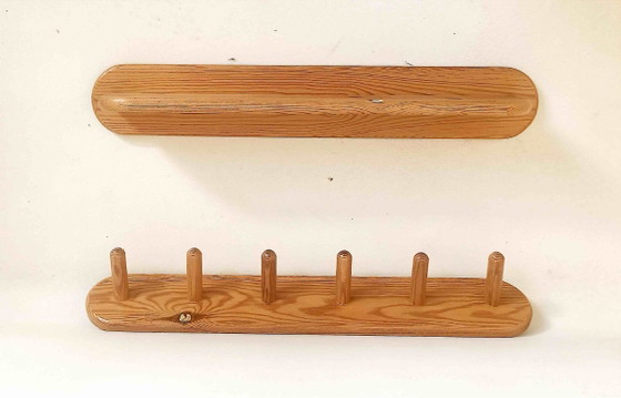 1 Appendiabiti & 1 Mensola a Parete in Pino, Anni '70 – Legno (photo 4 of 7)