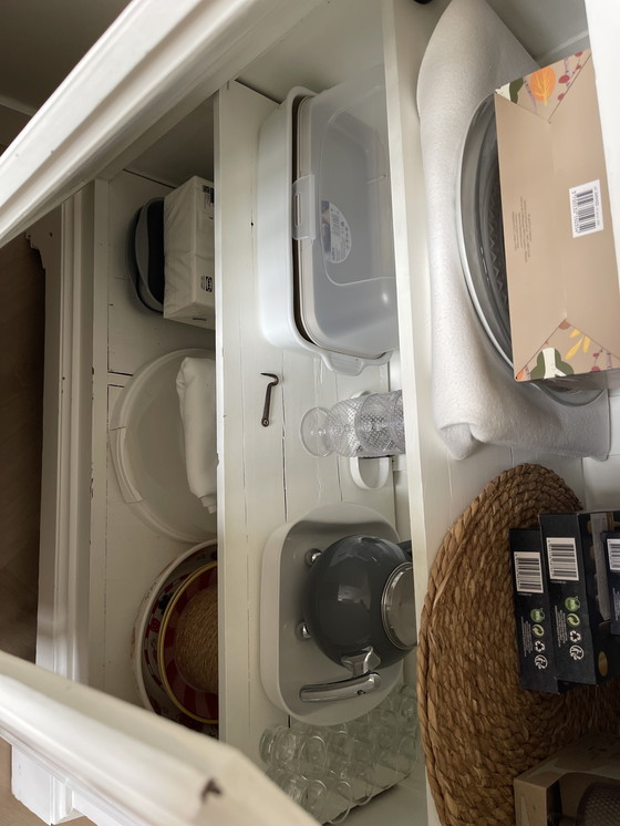 Image 1 of Witte vitrine kast