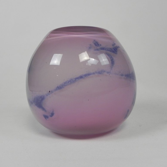 Thick-walled vintage vase, probably Severin Brorby, 1970s, Glass, Purple (photo 4 of 9)