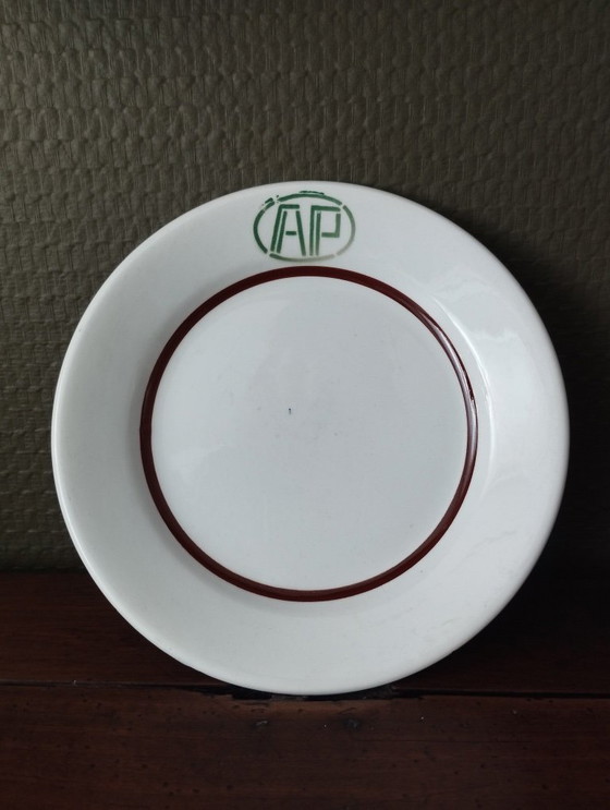 Image 1 of Paire d'anciennes assiettes à dessert « AP »