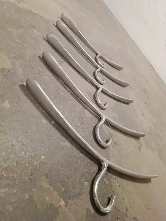 Image 1 of 5 appendiabiti vintage in metallo