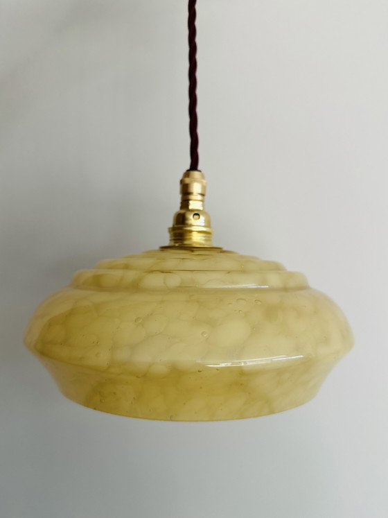 Image 1 of Franse Art Deco hanglamp van gemarmerd glas – jaren 30