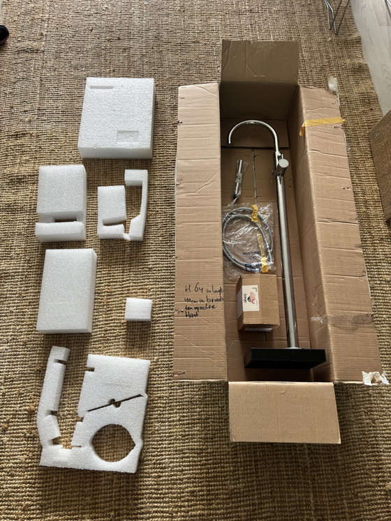 Image 1 of Bongio vrijstaande design badkraan met natuurstenen voet – compleet met inbouwbox