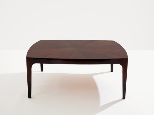 Quadratischer Couchtisch aus französischem Nussbaum mit Intarsien 1970