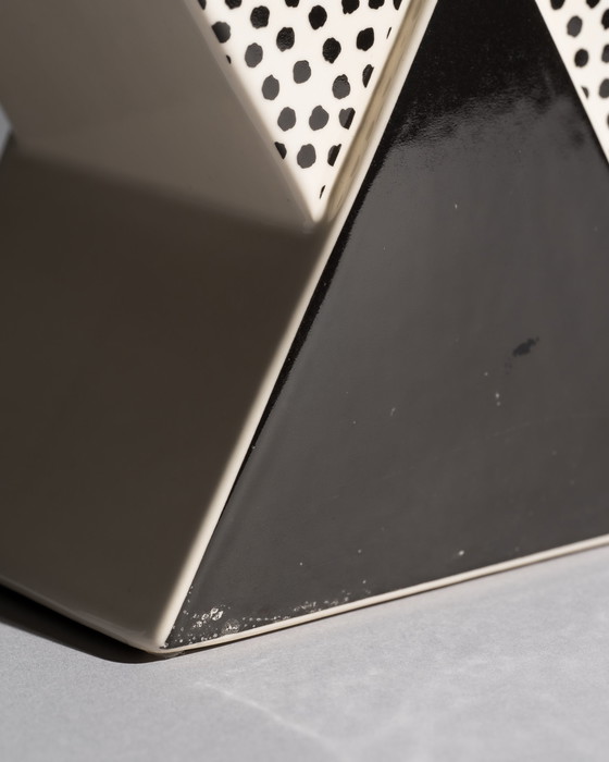 Image 1 of Ambrogio Pozzi Vaso postmoderno Arte Ceramica Romana 1987 Memphis Era Museal