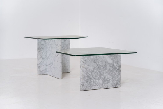 Image 1 of Salontafels van marmer en glas (Italië, jaren 70).